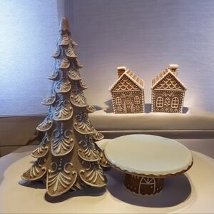 🇺🇸NEW Gingerbread Themed Tree, Cake Stand and Salt & Pepper Shakers